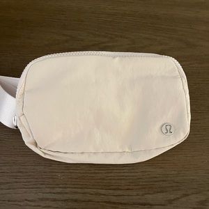 Lululemon white opal everywhere belt bag